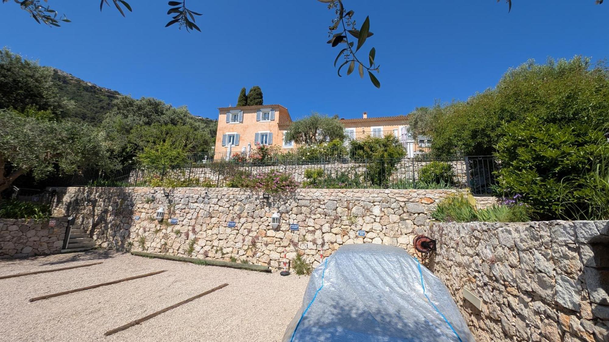 Le Mas D'Angeline, Vue Mer, Jardin Commun, Parking, Voiture Requise, 10 Min En Voiture De Monaco, Route Etroite, Pente Raide, Croisement Limite, Sea View, Shared Garden, Parking, Car Required, 10 Min Drive From Monaco, Narrow Steep Road, Limited Pass Босолей Экстерьер фото