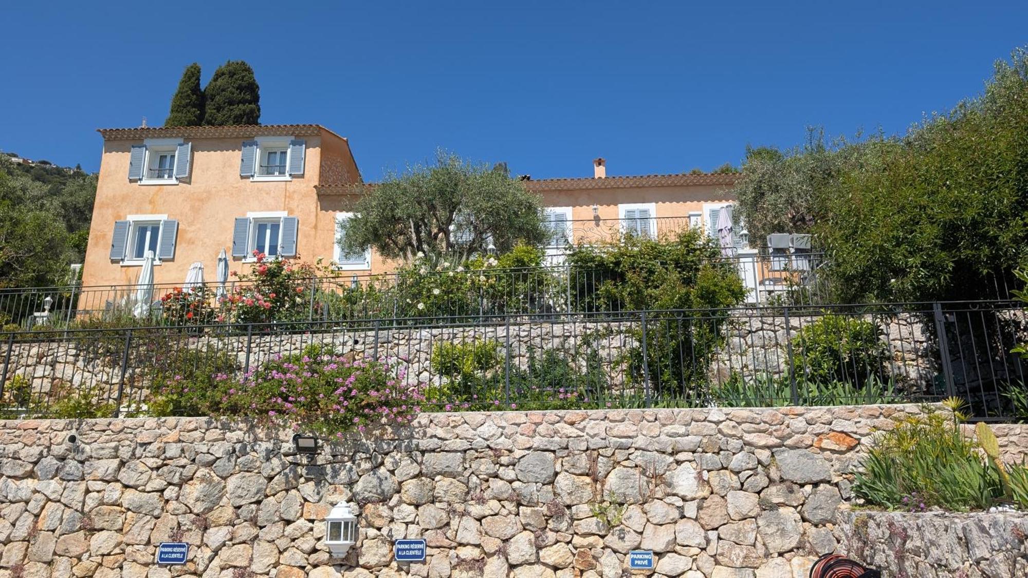 Le Mas D'Angeline, Vue Mer, Jardin Commun, Parking, Voiture Requise, 10 Min En Voiture De Monaco, Route Etroite, Pente Raide, Croisement Limite, Sea View, Shared Garden, Parking, Car Required, 10 Min Drive From Monaco, Narrow Steep Road, Limited Pass Босолей Экстерьер фото