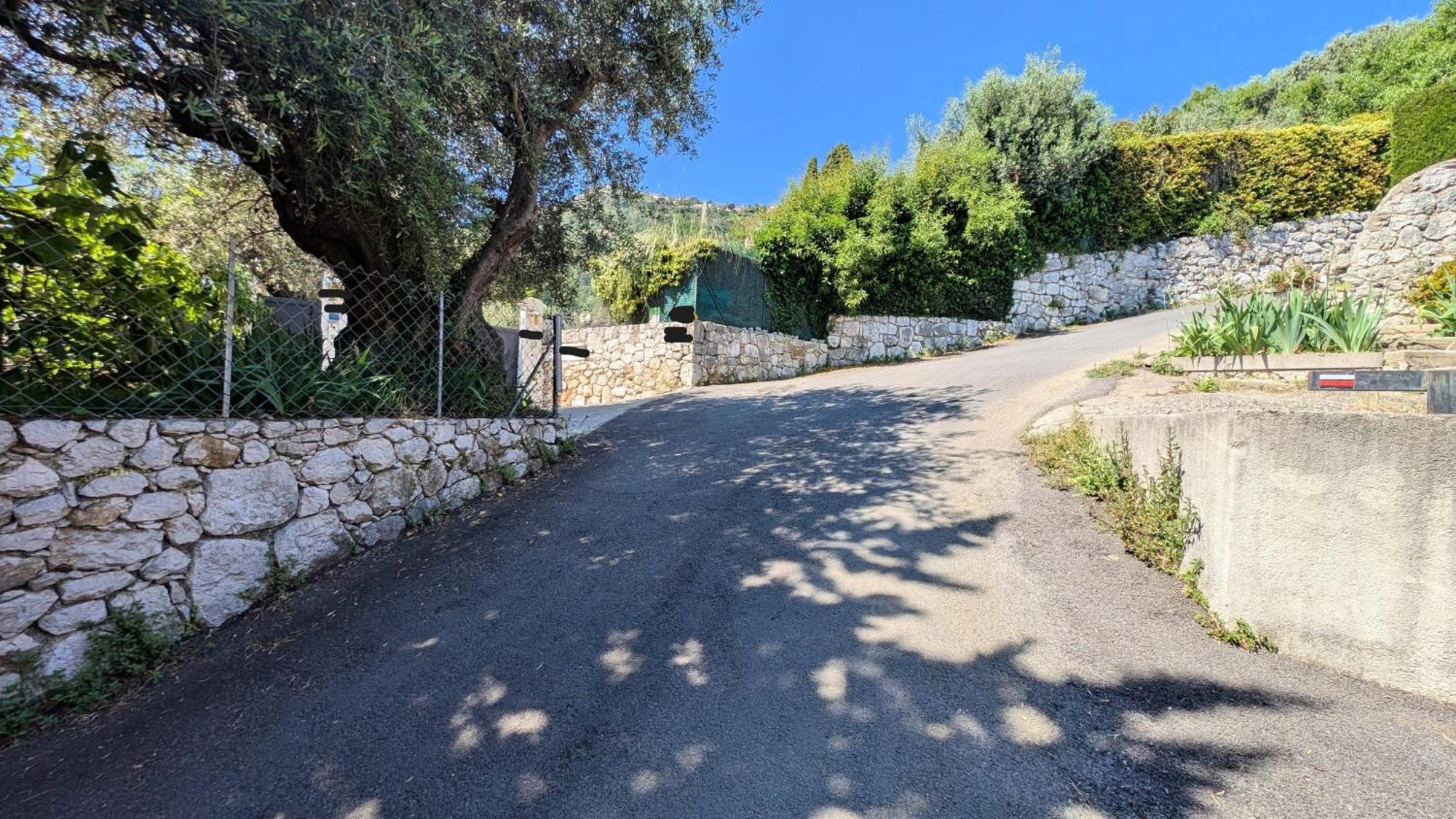 Le Mas D'Angeline, Vue Mer, Jardin Commun, Parking, Voiture Requise, 10 Min En Voiture De Monaco, Route Etroite, Pente Raide, Croisement Limite, Sea View, Shared Garden, Parking, Car Required, 10 Min Drive From Monaco, Narrow Steep Road, Limited Pass Босолей Экстерьер фото
