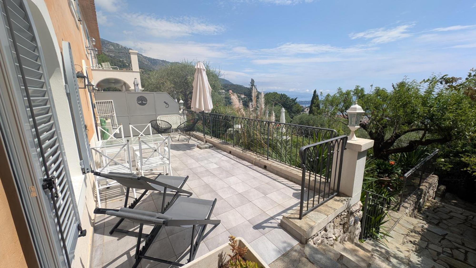 Le Mas D'Angeline, Vue Mer, Jardin Commun, Parking, Voiture Requise, 10 Min En Voiture De Monaco, Route Etroite, Pente Raide, Croisement Limite, Sea View, Shared Garden, Parking, Car Required, 10 Min Drive From Monaco, Narrow Steep Road, Limited Pass Босолей Экстерьер фото